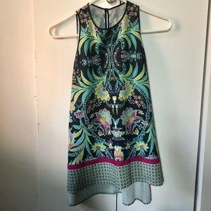 Patterned sleeveless top